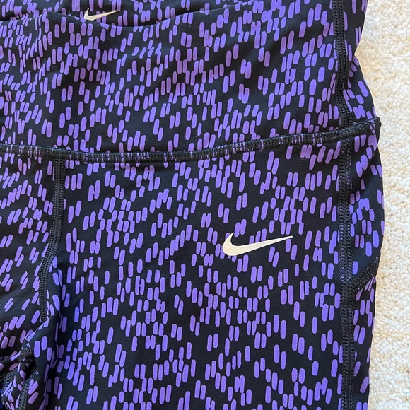 NIKE LEGGINGS - Picture 13 of 16